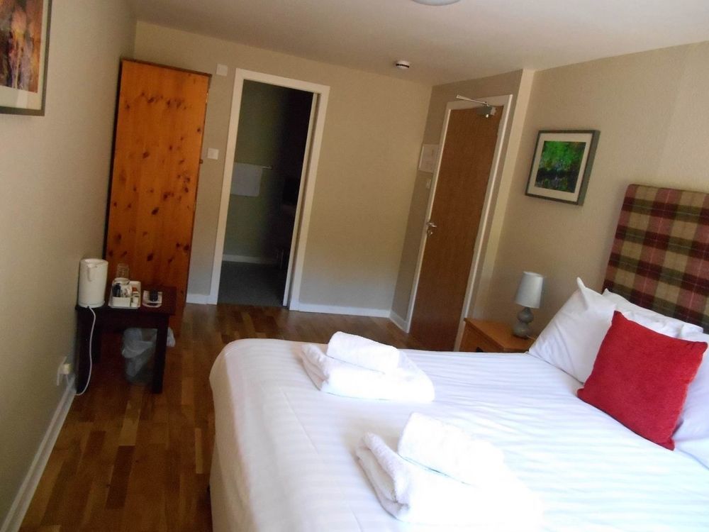 The Ballinluig Inn Pitlochry Εξωτερικό φωτογραφία