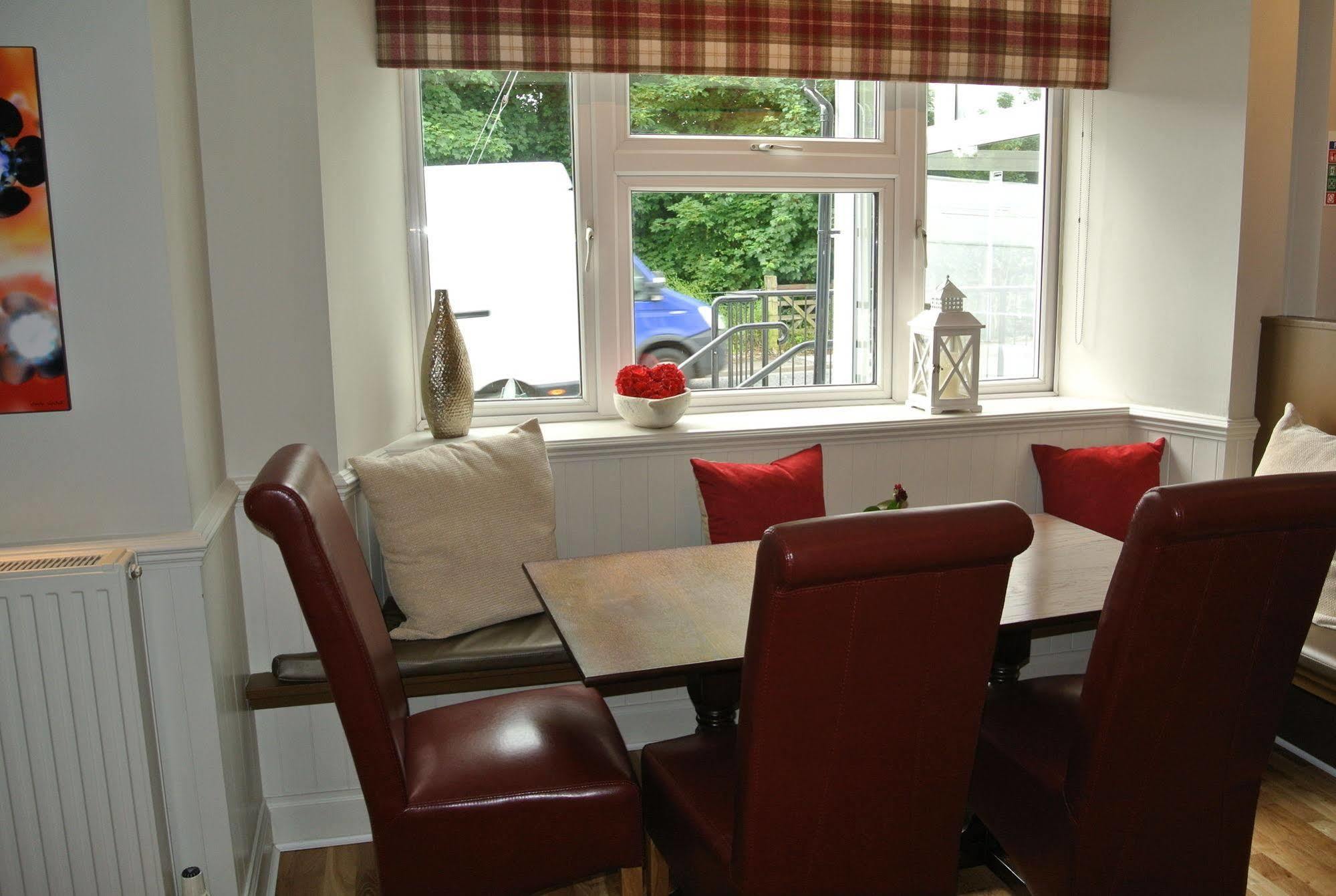 The Ballinluig Inn Pitlochry Εξωτερικό φωτογραφία